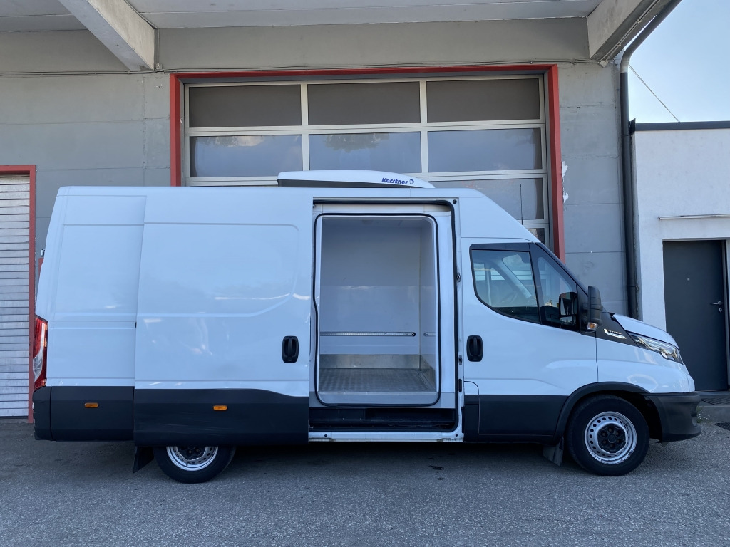 Iveco Daily 35S14 Hi-Matic Klimaautom. Kerstner 206 RA - Frigorifik kamyonet: fotoğraf 4 Iveco Daily 35S14 Hi-Matic Klimaautom. Kerstner 206 RA - Frigorifik kamyonet: fotoğraf 4
