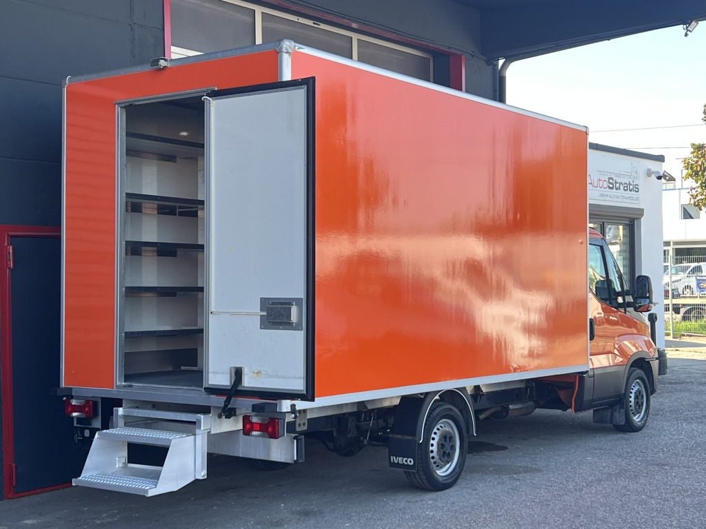 Iveco Daily 35S14 Thermokoffer 4,35m Klima Automatik!! - Kapalı kasa kamyonet: fotoğraf 5 Iveco Daily 35S14 Thermokoffer 4,35m Klima Automatik!! - Kapalı kasa kamyonet: fotoğraf 5