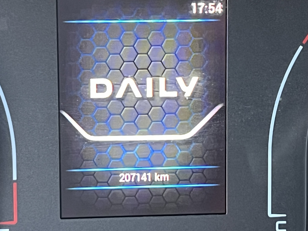 Iveco Daily 35S16 Hi-Matic 8G MAXI Klimaautom. Kamera - Panelvan: fotoğraf 3 Iveco Daily 35S16 Hi-Matic 8G MAXI Klimaautom. Kamera - Panelvan: fotoğraf 3