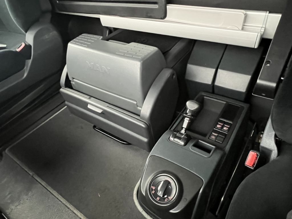 MAN TGX 26.440 Retarder Standklima LBW MitsubisTU100 - Refrijeratör kamyon: fotoğraf 5 MAN TGX 26.440 Retarder Standklima LBW MitsubisTU100 - Refrijeratör kamyon: fotoğraf 5