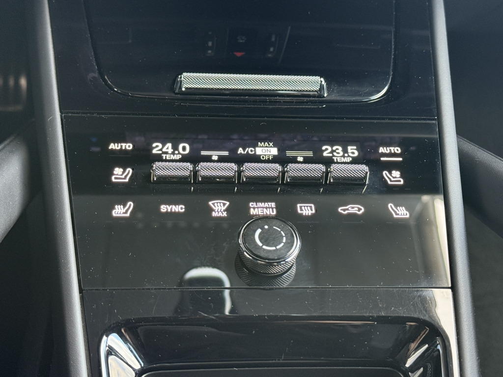 Porsche Cayenne S E-Hybrid InnoDrive HA-Lenk PDCC Burmes - SUV: fotoğraf 4 Porsche Cayenne S E-Hybrid InnoDrive HA-Lenk PDCC Burmes - SUV: fotoğraf 4