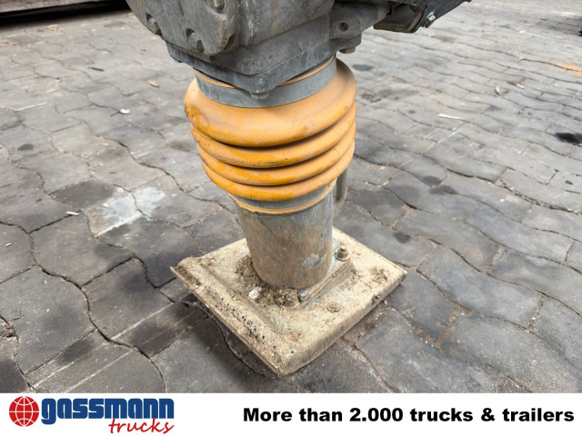 BOMAG BT 65/4 Stampfer - Vibrasyonlu tokmak: fotoğraf 5 BOMAG BT 65/4 Stampfer - Vibrasyonlu tokmak: fotoğraf 5