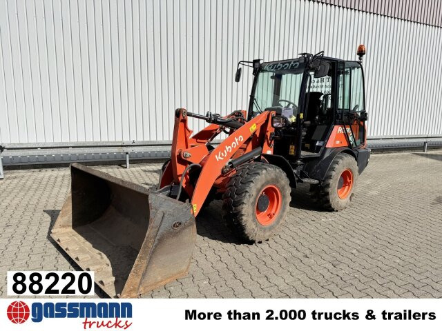 Kubota R090 4x4, Palettengabel, ca. 838 Betr.-Std. - İş makinaları: fotoğraf 1 Kubota R090 4x4, Palettengabel, ca. 838 Betr.-Std. - İş makinaları: fotoğraf 1
