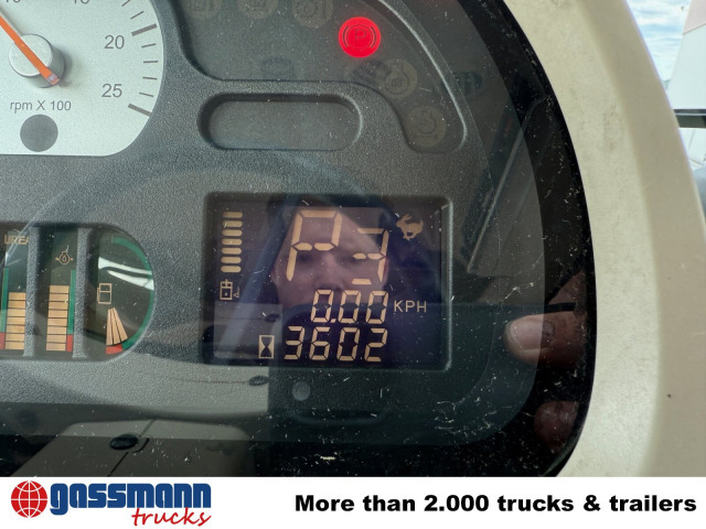 MF 8690 Dyna-VT - İş makinaları: fotoğraf 5 MF 8690 Dyna-VT - İş makinaları: fotoğraf 5