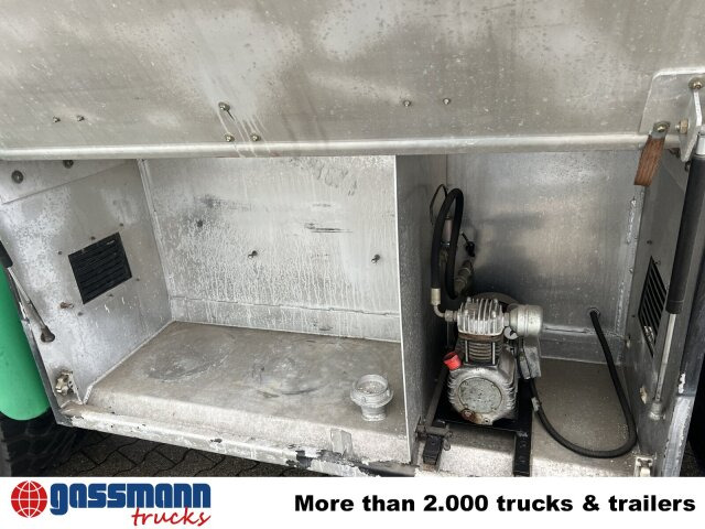 Iveco 190EH30 4x4 - Tanker kamyon: fotoğraf 3 Iveco 190EH30 4x4 - Tanker kamyon: fotoğraf 3