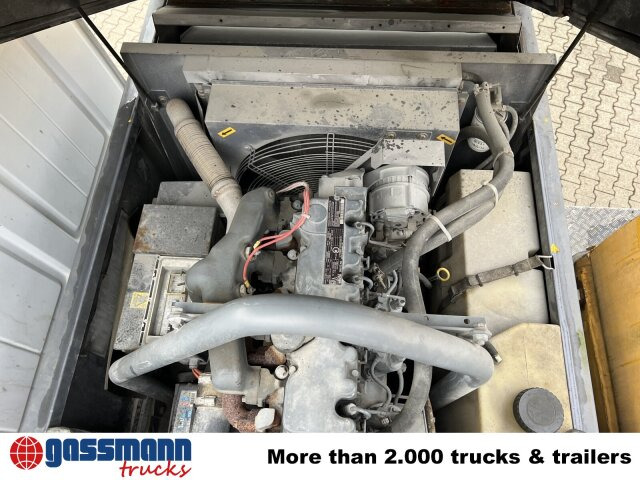 Iveco Trakker AD260T36 6x4, AMV Hubsteiger + - Tanker kamyon, Vinçli kamyon: fotoğraf 5 Iveco Trakker AD260T36 6x4, AMV Hubsteiger + - Tanker kamyon, Vinçli kamyon: fotoğraf 5