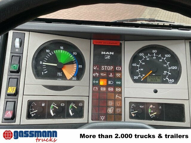 MAN 10.224 LC 4x2 BB Doka, TLF16/12, 6-Zylinder - İtfaiye aracı: fotoğraf 5 MAN 10.224 LC 4x2 BB Doka, TLF16/12, 6-Zylinder - İtfaiye aracı: fotoğraf 5