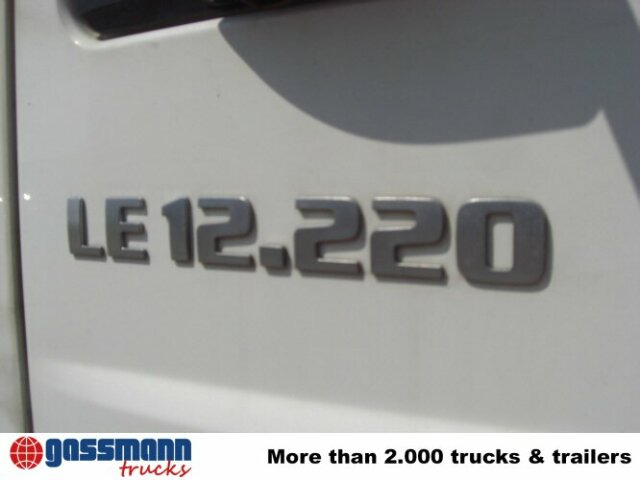 MAN LE 12.220 BL 4x2, Ersatzteilträger! - Şasi kamyon: fotoğraf 4 MAN LE 12.220 BL 4x2, Ersatzteilträger! - Şasi kamyon: fotoğraf 4