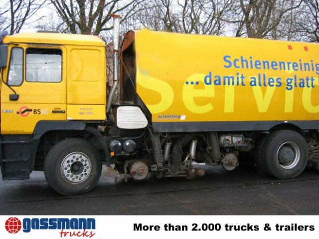 MAN T31 19.314 4x2 - Yol süpürme aracı: fotoğraf 2 MAN T31 19.314 4x2 - Yol süpürme aracı: fotoğraf 2