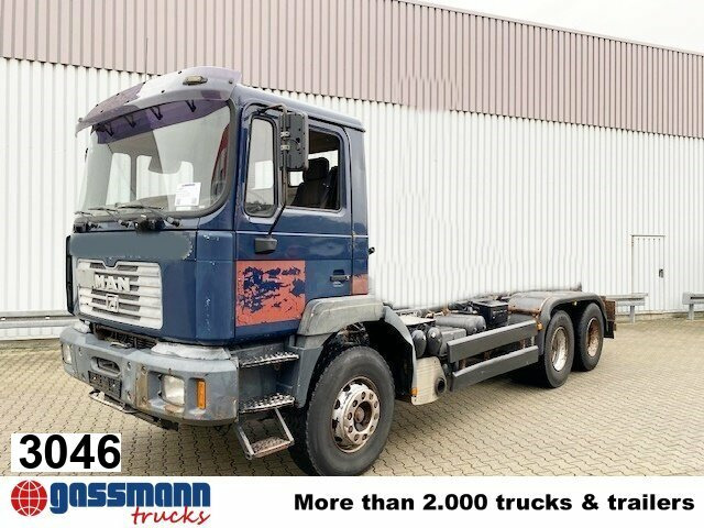 MAN T40 26.364/414 6x4, 6-Zylinder - Şasi kamyon: fotoğraf 1 MAN T40 26.364/414 6x4, 6-Zylinder - Şasi kamyon: fotoğraf 1