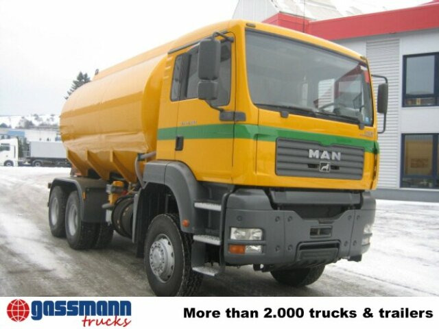 MAN TGA 26.430 6x6 - Tanker kamyon: fotoğraf 5 MAN TGA 26.430 6x6 - Tanker kamyon: fotoğraf 5