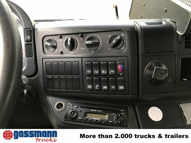 MAN TGA 26.440 6x2-2BL - Şasi kamyon: fotoğraf 5 MAN TGA 26.440 6x2-2BL - Şasi kamyon: fotoğraf 5
