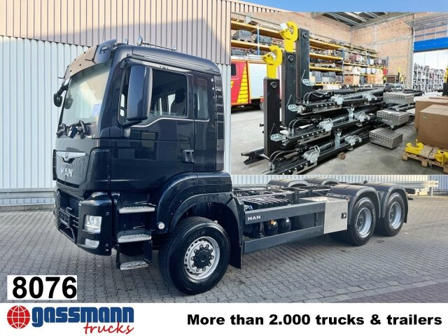 MAN TGS 26.500 6X6 BL, Intarder - Kancalı yükleyici kamyon: fotoğraf 1 MAN TGS 26.500 6X6 BL, Intarder - Kancalı yükleyici kamyon: fotoğraf 1