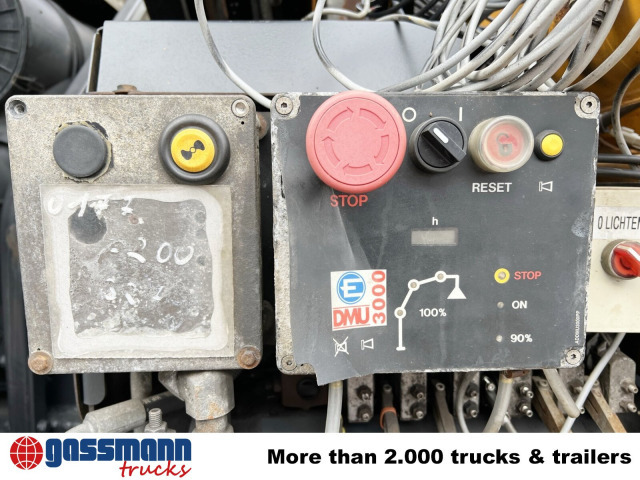 MAN TGS 33.440 6X4 BL mit Kran Effer 165-3S, Funk - Kancalı yükleyici kamyon, Vinçli kamyon: fotoğraf 4 MAN TGS 33.440 6X4 BL mit Kran Effer 165-3S, Funk - Kancalı yükleyici kamyon, Vinçli kamyon: fotoğraf 4