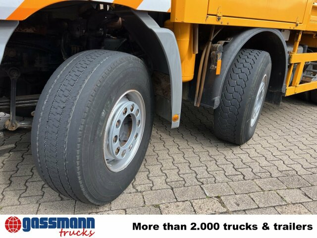 Yol süpürme aracı Mercedes-Benz Actros 3243 K 8x4/4, Müller Saug- und: fotoğraf 6