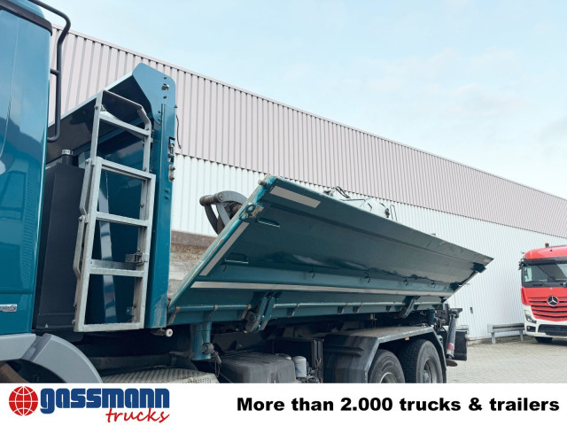 Mercedes-Benz Actros 3348 K 6x4, beidseitig Bormatik, Heckkran - Damperli kamyon, Vinçli kamyon: fotoğraf 3 Mercedes-Benz Actros 3348 K 6x4, beidseitig Bormatik, Heckkran - Damperli kamyon, Vinçli kamyon: fotoğraf 3