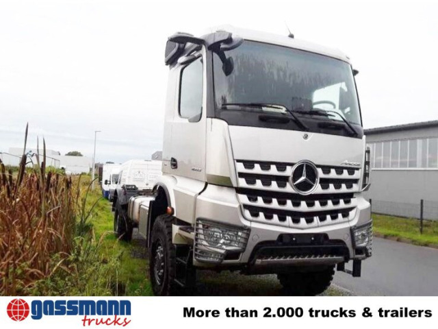 Mercedes-Benz Arocs 2053 A 4x4, Grounder, MirrorCam, - Şasi kamyon: fotoğraf 3 Mercedes-Benz Arocs 2053 A 4x4, Grounder, MirrorCam, - Şasi kamyon: fotoğraf 3
