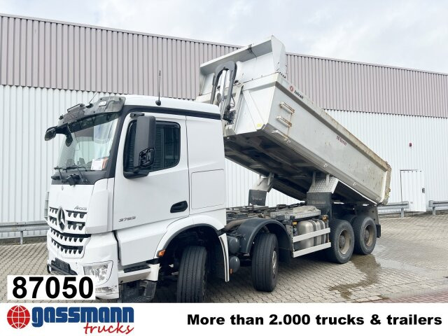 Mercedes-Benz Arocs 3253 K 8x4/4, Retarder, Stahlmulde ca. - Damper: fotoğraf 1 Mercedes-Benz Arocs 3253 K 8x4/4, Retarder, Stahlmulde ca. - Damper: fotoğraf 1
