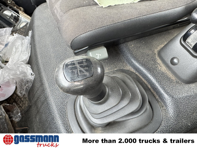 Mercedes-Benz Atego 1023 A 4x4, Einzelbereifung, Heckkran - Şasi kamyon, Vinçli kamyon: fotoğraf 3 Mercedes-Benz Atego 1023 A 4x4, Einzelbereifung, Heckkran - Şasi kamyon, Vinçli kamyon: fotoğraf 3