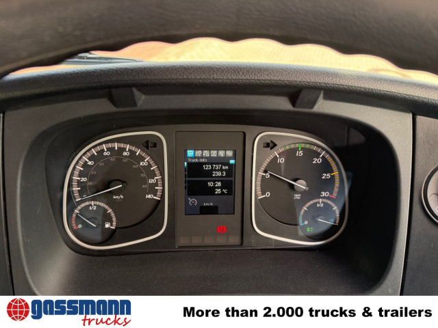 Mercedes-Benz Atego 1524 LKO 4x2, Kehrmaschine FAUN Viajet 6RH - Yol süpürme aracı: fotoğraf 5 Mercedes-Benz Atego 1524 LKO 4x2, Kehrmaschine FAUN Viajet 6RH - Yol süpürme aracı: fotoğraf 5