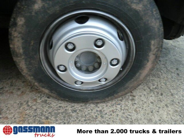 Mercedes-Benz Atego 815 4x2, UNFALL! Ersatzteilträger! - Kapalı kasa kamyon: fotoğraf 4 Mercedes-Benz Atego 815 4x2, UNFALL! Ersatzteilträger! - Kapalı kasa kamyon: fotoğraf 4