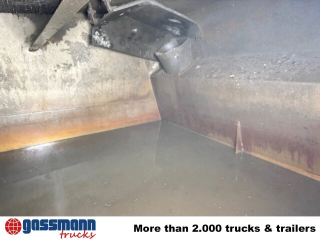 Mercedes-Benz Axor 1829 4x2, Zweiweg Z200, Kehrmaschine Faun - Yol süpürme aracı: fotoğraf 4 Mercedes-Benz Axor 1829 4x2, Zweiweg Z200, Kehrmaschine Faun - Yol süpürme aracı: fotoğraf 4