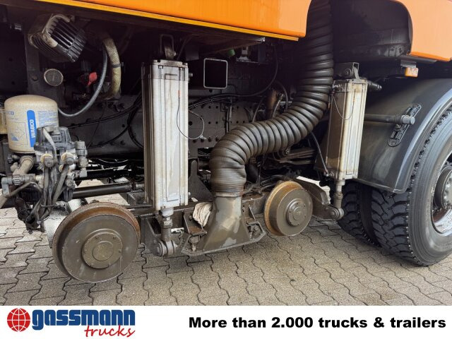 Mercedes-Benz Axor 1829 4x2, Zweiweg Z200, Kehrmaschine Faun - Yol süpürme aracı: fotoğraf 3 Mercedes-Benz Axor 1829 4x2, Zweiweg Z200, Kehrmaschine Faun - Yol süpürme aracı: fotoğraf 3