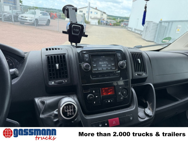Peugeot Boxer 4x2 Doka - Açık kasa kamyonet, Çift kabin kamyonet: fotoğraf 3 Peugeot Boxer 4x2 Doka - Açık kasa kamyonet, Çift kabin kamyonet: fotoğraf 3