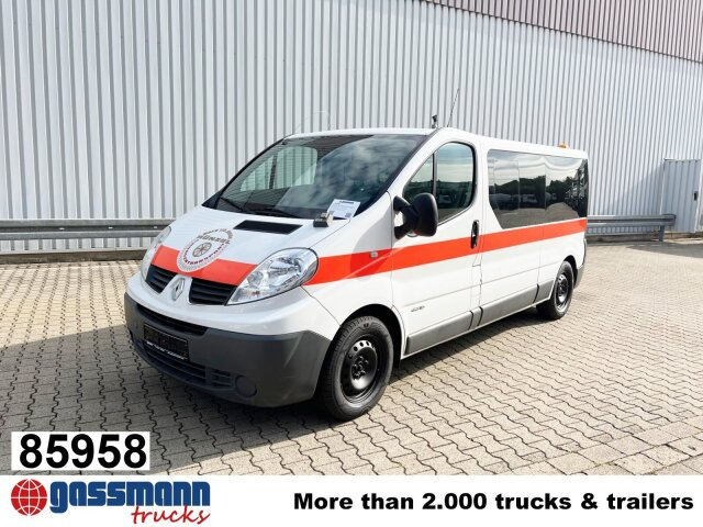 Renault Trafik 2.0 dCi115 4x2, Krankentransporter - Ambulans arabası: fotoğraf 1 Renault Trafik 2.0 dCi115 4x2, Krankentransporter - Ambulans arabası: fotoğraf 1