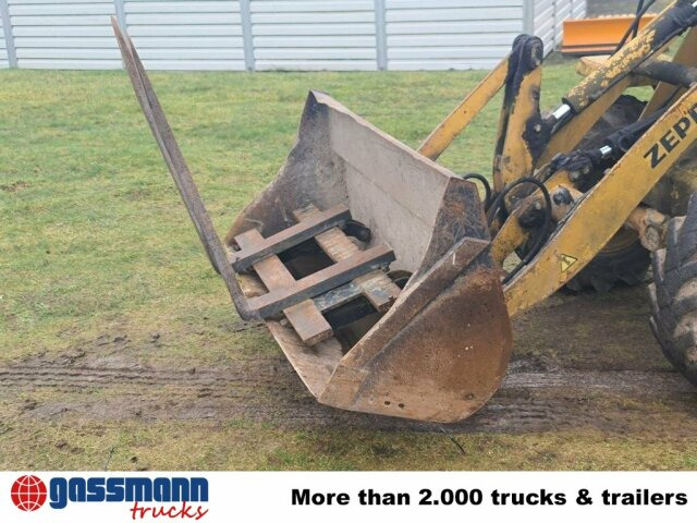 Schaeff ZL65 Radlader - Tekerlekli yükleyici: fotoğraf 4 Schaeff ZL65 Radlader - Tekerlekli yükleyici: fotoğraf 4