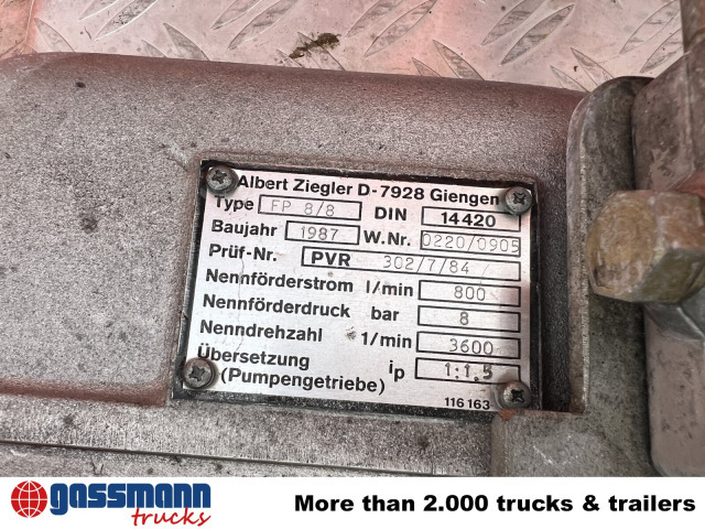 Unimog U 1300 L 4x4 Doka, LF8 - Ambulans arabası: fotoğraf 3 Unimog U 1300 L 4x4 Doka, LF8 - Ambulans arabası: fotoğraf 3