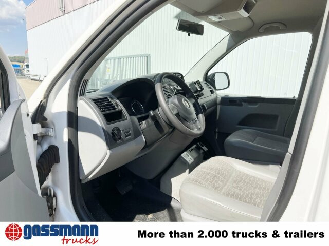 Volkswagen T5 2.0 TDI 4x2, Krankenwagen - Ambulans arabası: fotoğraf 3 Volkswagen T5 2.0 TDI 4x2, Krankenwagen - Ambulans arabası: fotoğraf 3