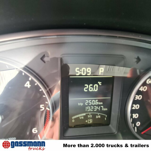 Volkswagen T5 2.0 TDI, Krankenwagen - Ambulans arabası: fotoğraf 3 Volkswagen T5 2.0 TDI, Krankenwagen - Ambulans arabası: fotoğraf 3
