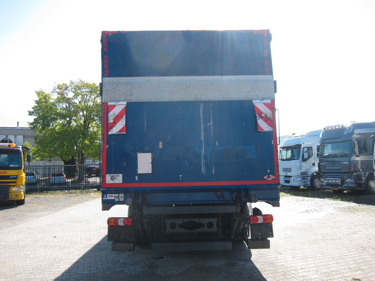 Mercedes-Benz Atego 1521 L Bordwande LBW 338tkm E6 - Tenteli kamyon: fotoğraf 4 Mercedes-Benz Atego 1521 L Bordwande LBW 338tkm E6 - Tenteli kamyon: fotoğraf 4