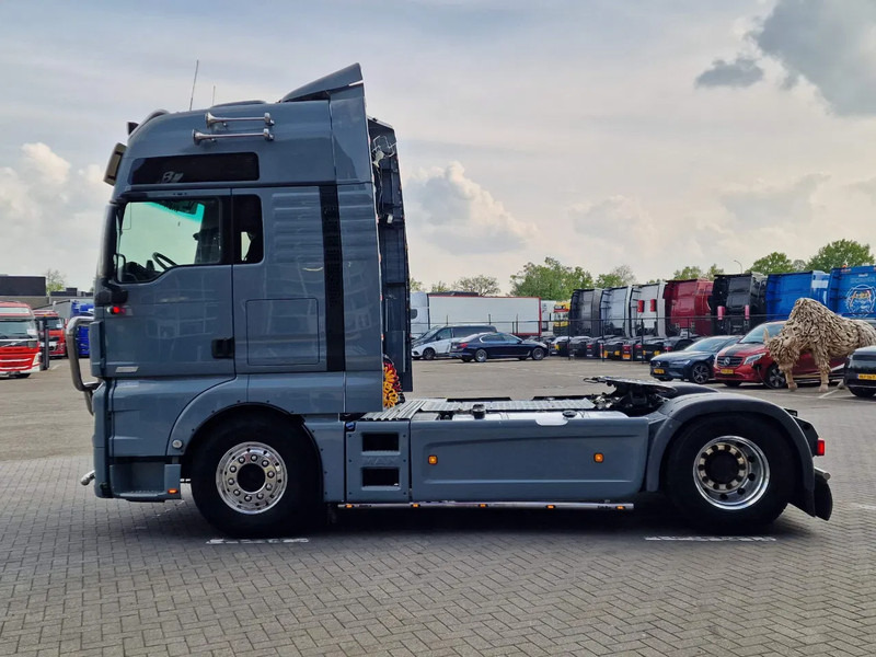 MAN TGX 18.580 4x2 XL - Retarder - PTO/Hydraulic - Night clima - Full spoiler - Alloy wheels - Çekici: fotoğraf 4 MAN TGX 18.580 4x2 XL - Retarder - PTO/Hydraulic - Night clima - Full spoiler - Alloy wheels - Çekici: fotoğraf 4