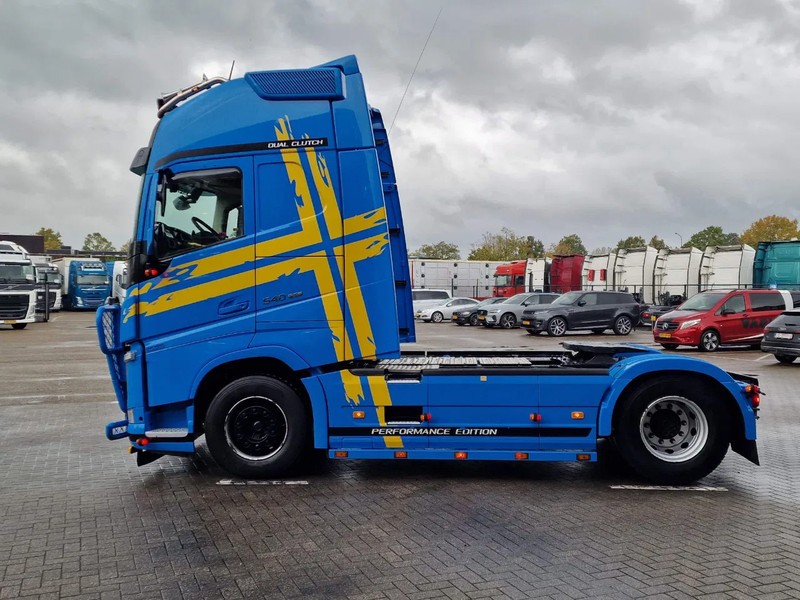 Volvo FH 13.540 Globetrotter XL 4x2 - Performance edition - I parkcool - Full air - Bull bar - Çekici: fotoğraf 4 Volvo FH 13.540 Globetrotter XL 4x2 - Performance edition - I parkcool - Full air - Bull bar - Çekici: fotoğraf 4