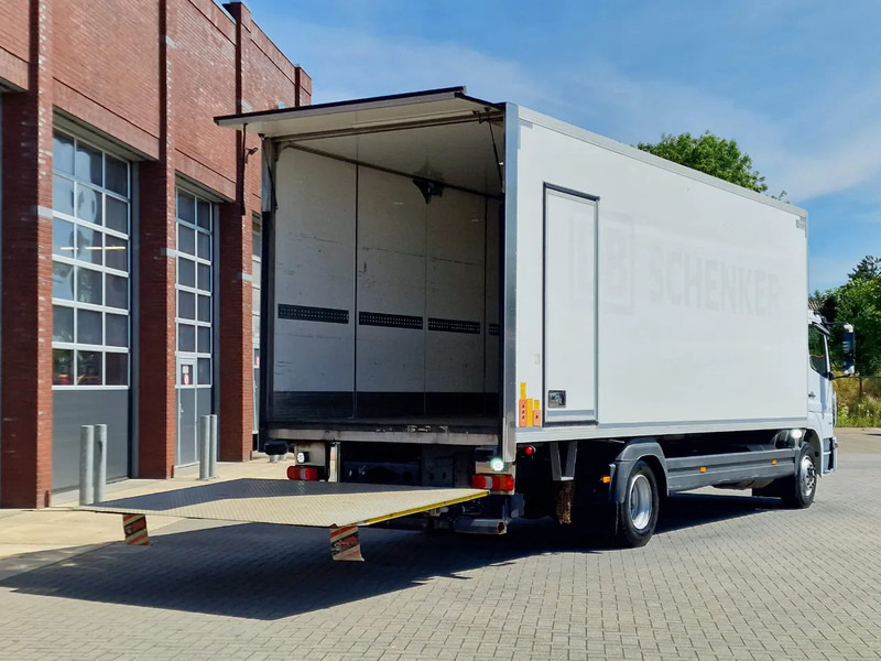 Kapalı kasa kamyon Mercedes-Benz Atego 1524 Box with sidedoors - Zepro loadlift - Full air - Euro 6 - Automatic - Camera system: fotoğraf 11