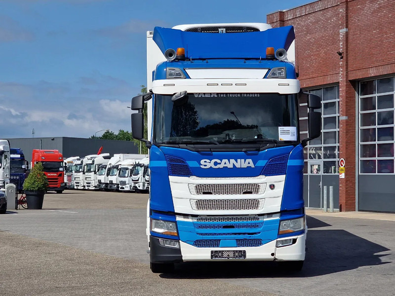 Scania R500 NGS B6X2NB / Trailer-Bygg 12-2004 / Frigobox Sidedoors / Rohrbahen / hooks - Refrijeratör kamyon: fotoğraf 2 Scania R500 NGS B6X2NB / Trailer-Bygg 12-2004 / Frigobox Sidedoors / Rohrbahen / hooks - Refrijeratör kamyon: fotoğraf 2