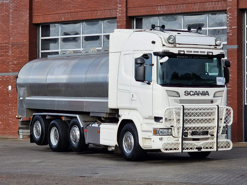 Scania R520 V8 8x2*4 - Milk tank - 19.000L - 4 compartments - Pump and counter - Retarder - Tanker kamyon: fotoğraf 1 Scania R520 V8 8x2*4 - Milk tank - 19.000L - 4 compartments - Pump and counter - Retarder - Tanker kamyon: fotoğraf 1