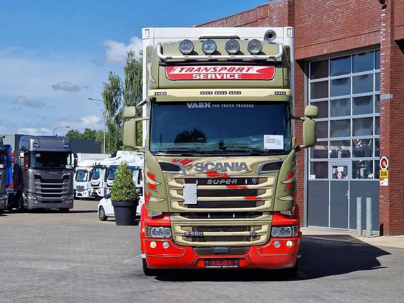 Scania R580 V8 Topline 6x2 - Box with sidedoors - Retarder - Full air - 4.55WB - Kapalı kasa kamyon: fotoğraf 2 Scania R580 V8 Topline 6x2 - Box with sidedoors - Retarder - Full air - 4.55WB - Kapalı kasa kamyon: fotoğraf 2