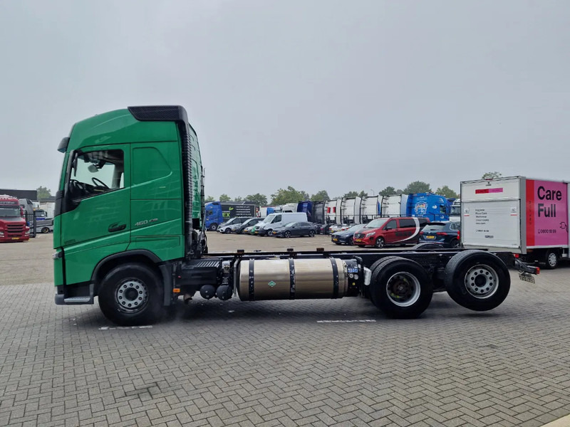 Volvo FH 13.460 Globetrotter 6x2 - Chassis - 4.60 WB - HUB Reduction - LNG - Şasi kamyon: fotoğraf 4 Volvo FH 13.460 Globetrotter 6x2 - Chassis - 4.60 WB - HUB Reduction - LNG - Şasi kamyon: fotoğraf 4