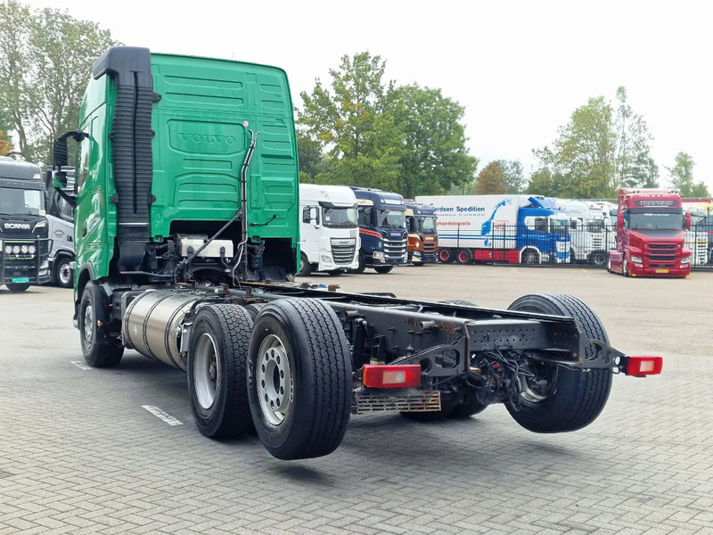 Volvo FH 13.460 Globetrotter 6x2 - Chassis - 4.60 WB - HUB Reduction - LNG - Şasi kamyon: fotoğraf 5 Volvo FH 13.460 Globetrotter 6x2 - Chassis - 4.60 WB - HUB Reduction - LNG - Şasi kamyon: fotoğraf 5