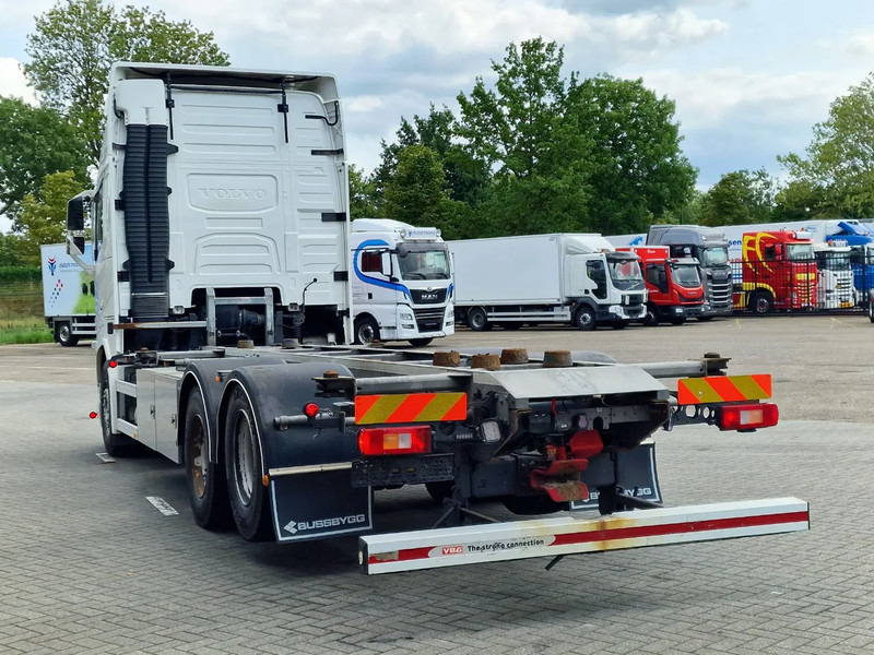Volvo FH 13.500 Globetrotter XL 6x2 - BDF - Retarder - I parkcool - Full air - 4.90 WB - Konteynır taşıyıcı/ Yedek karoser kamyon: fotoğraf 5 Volvo FH 13.500 Globetrotter XL 6x2 - BDF - Retarder - I parkcool - Full air - 4.90 WB - Konteynır taşıyıcı/ Yedek karoser kamyon: fotoğraf 5
