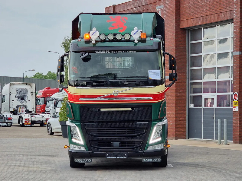 Volvo FH 13.540 6x4 - HIAB / Loglift F125Z 80 Crane - Krane - Grua year 2019 - Tomruk kamyonu, Vinçli kamyon: fotoğraf 4 Volvo FH 13.540 6x4 - HIAB / Loglift F125Z 80 Crane - Krane - Grua year 2019 - Tomruk kamyonu, Vinçli kamyon: fotoğraf 4