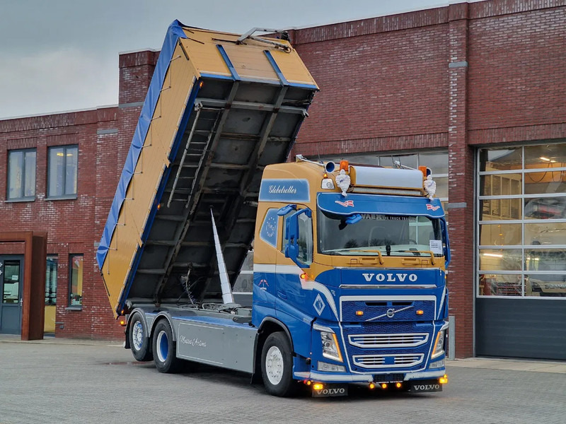 Volvo FH 13.540 Globetrotter 6x2 - 3 way tipper - Full air - I parkcool - Custom interior - Damperli kamyon: fotoğraf 1 Volvo FH 13.540 Globetrotter 6x2 - 3 way tipper - Full air - I parkcool - Custom interior - Damperli kamyon: fotoğraf 1