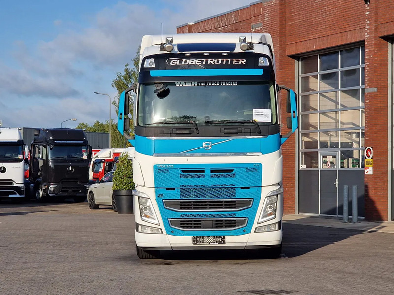 Volvo FH 13.540 Globetrotter 6x2 - BDF - 4.90 WB - Full air - VEB + - Konteynır taşıyıcı/ Yedek karoser kamyon: fotoğraf 2 Volvo FH 13.540 Globetrotter 6x2 - BDF - 4.90 WB - Full air - VEB + - Konteynır taşıyıcı/ Yedek karoser kamyon: fotoğraf 2