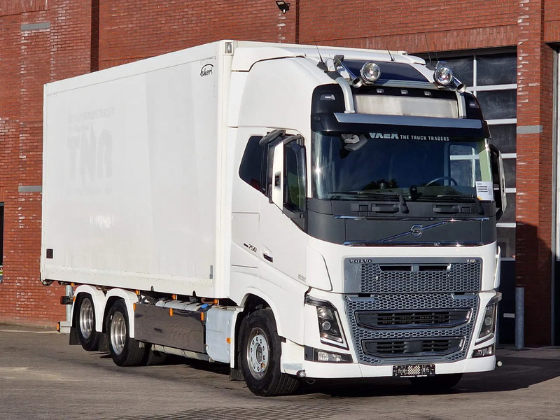Volvo FH 16.750 Globetrotter XL 6x2 - Ekeri box with sidedoors - Retarder - 4.60 WB - Full air - Kapalı kasa kamyon: fotoğraf 1 Volvo FH 16.750 Globetrotter XL 6x2 - Ekeri box with sidedoors - Retarder - 4.60 WB - Full air - Kapalı kasa kamyon: fotoğraf 1
