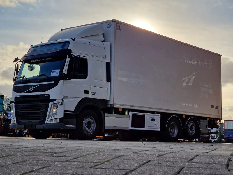Volvo FM 13.460 Globetrotter 6x2*4 - Frigo Carrier Supra 1150 U MT - Zepro loadlift - Steering axle - Izotermik kamyon: fotoğraf 3 Volvo FM 13.460 Globetrotter 6x2*4 - Frigo Carrier Supra 1150 U MT - Zepro loadlift - Steering axle - Izotermik kamyon: fotoğraf 3