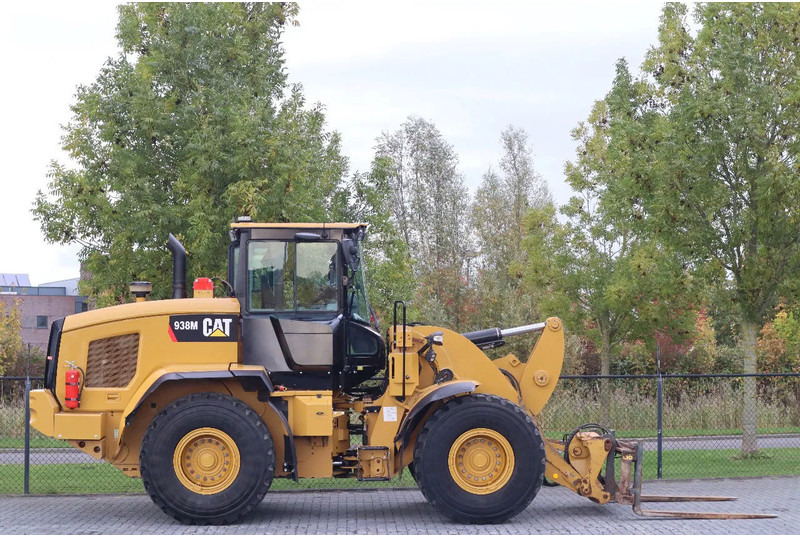 Caterpillar 938 M | 2X BUCKET | JIB | FORKS | BSS | GOOD CONDITION - Tekerlekli yükleyici: fotoğraf 4 Caterpillar 938 M | 2X BUCKET | JIB | FORKS | BSS | GOOD CONDITION - Tekerlekli yükleyici: fotoğraf 4