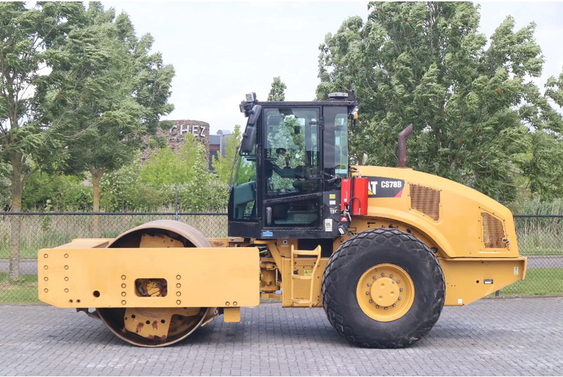 Caterpillar CS78B | TRIMBLE GPS | GOOD CONDITION - Silindir makinesi: fotoğraf 1 Caterpillar CS78B | TRIMBLE GPS | GOOD CONDITION - Silindir makinesi: fotoğraf 1